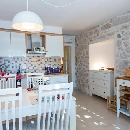 Nera Apartment